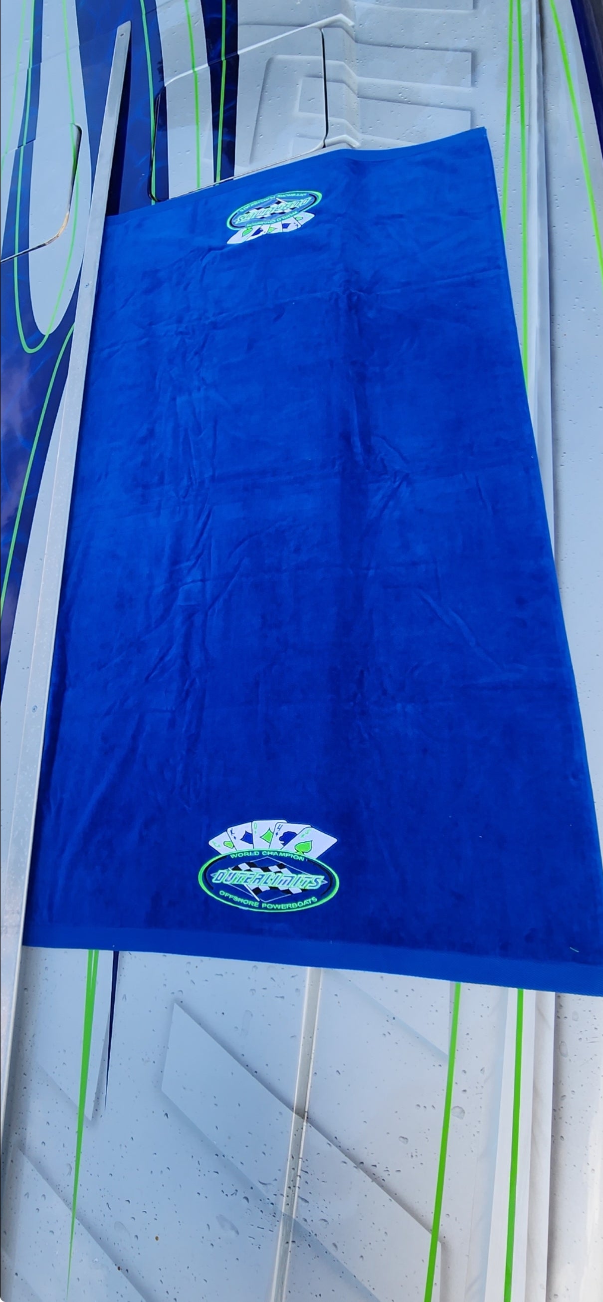 King Outerlimits double logo velour beach towel